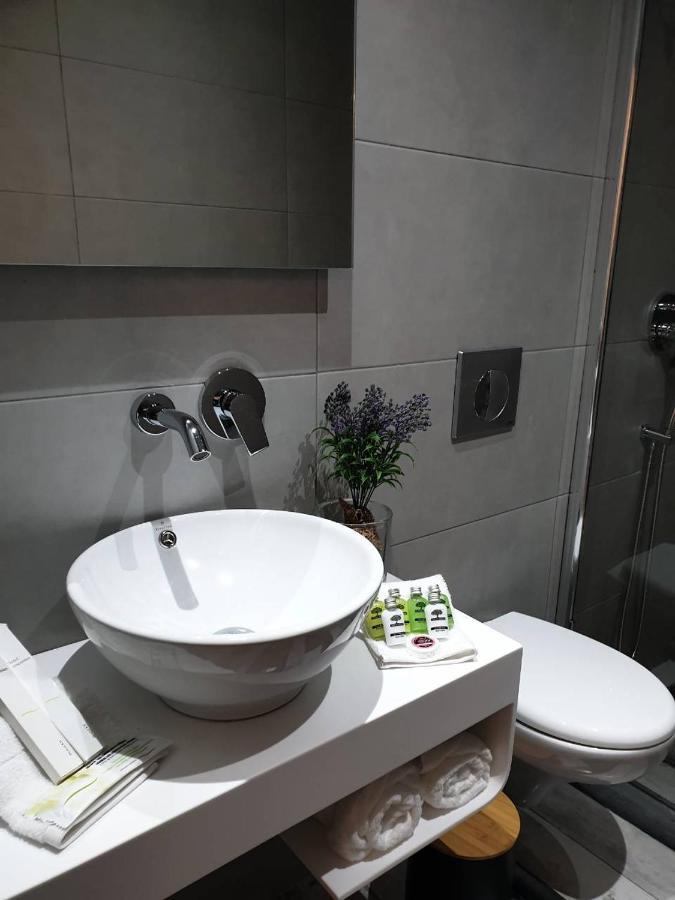 V-Suites Ποτός Εξωτερικό φωτογραφία