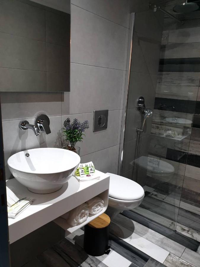 V-Suites Ποτός Εξωτερικό φωτογραφία