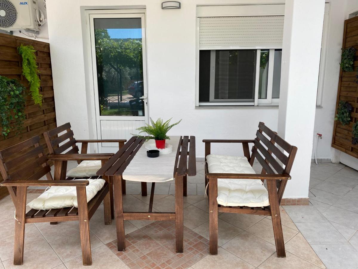 V-Suites Ποτός Εξωτερικό φωτογραφία