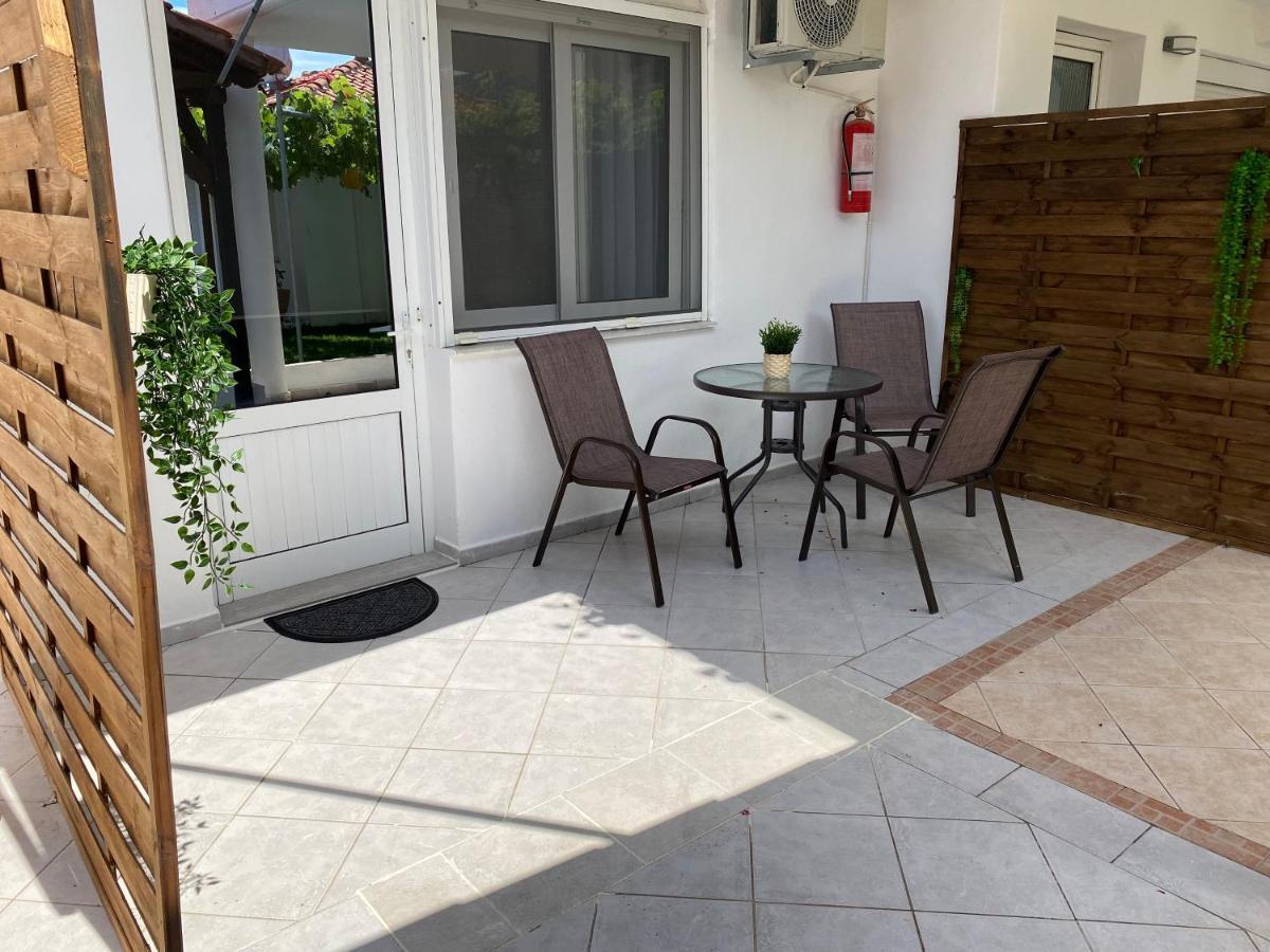 V-Suites Ποτός Εξωτερικό φωτογραφία
